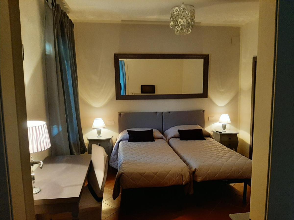 B&B Principe Calaf 3 Lukka Zewnętrze zdjęcie