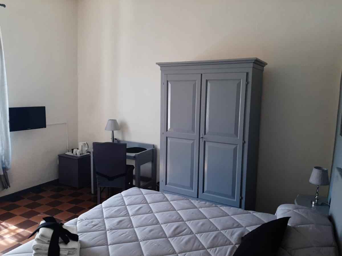 B&B Principe Calaf 3 Lukka Zewnętrze zdjęcie