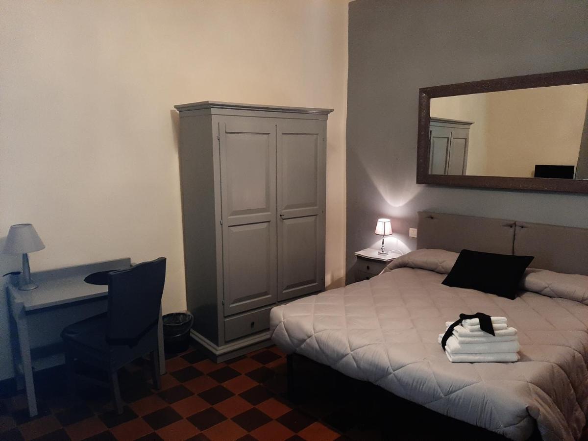 B&B Principe Calaf 3 Lukka Zewnętrze zdjęcie